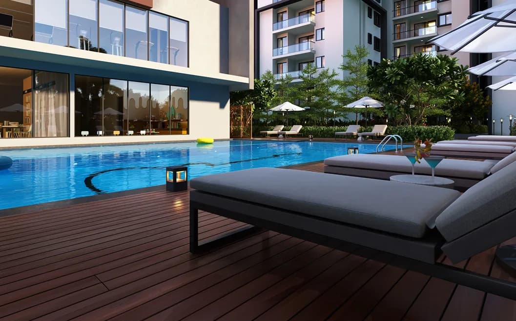 Pool loungers & deck